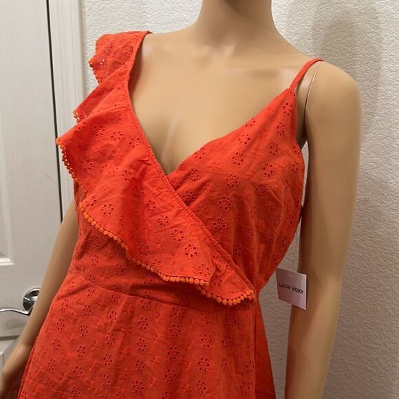 Lady Vox Size Large Coral Eyelet Lined Summer Dress Adjustable Spaghetti Straps - Picture 3 of 10